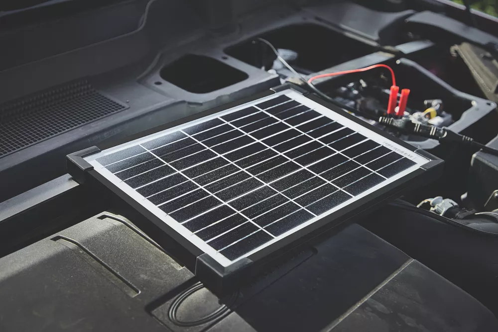 solar car battery charger not charging battery