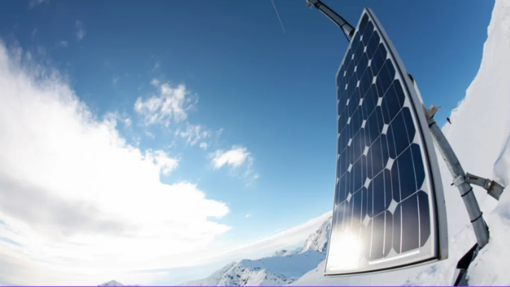 how do solar arrays work