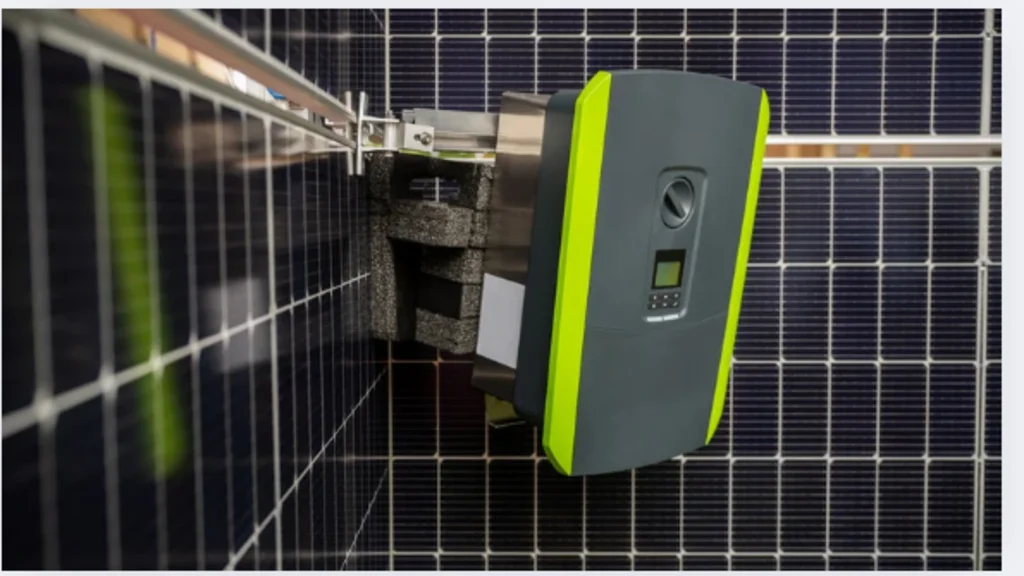 solar inverter with battery charger