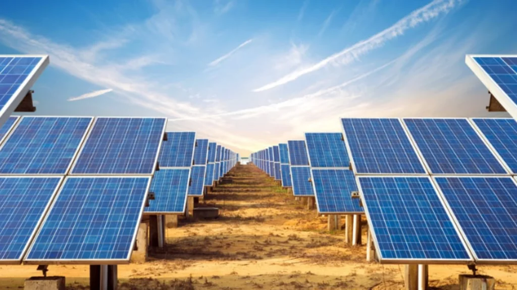 expected life of solar panels