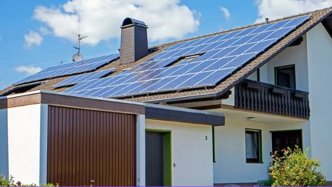 how many solar panels to power a house